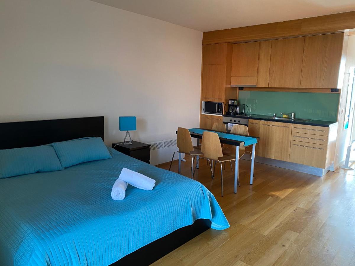 Gemini Superior Apartman & Yacht Balatonlelle Esterno foto