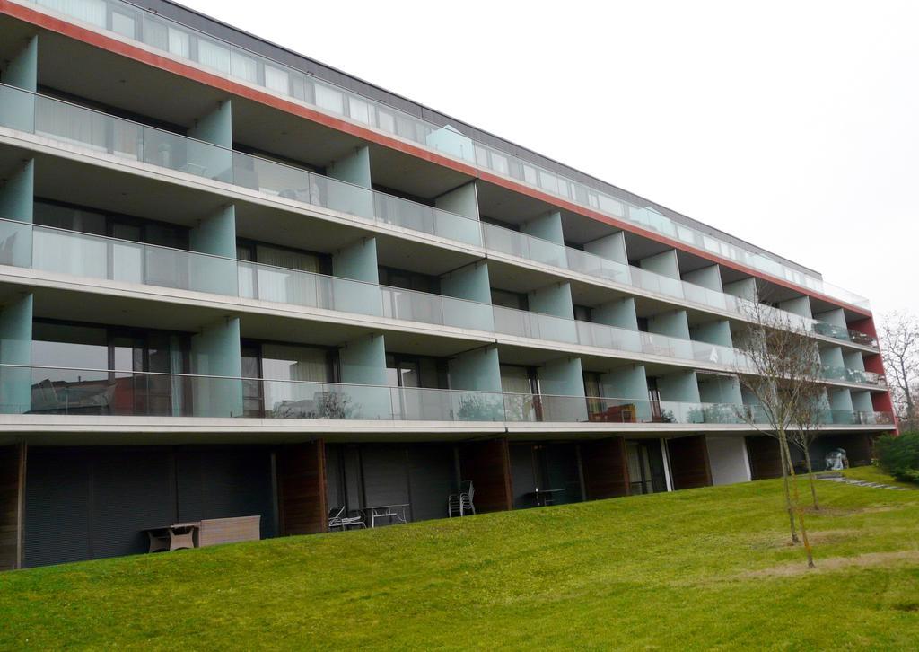 Gemini Superior Apartman & Yacht Balatonlelle Esterno foto