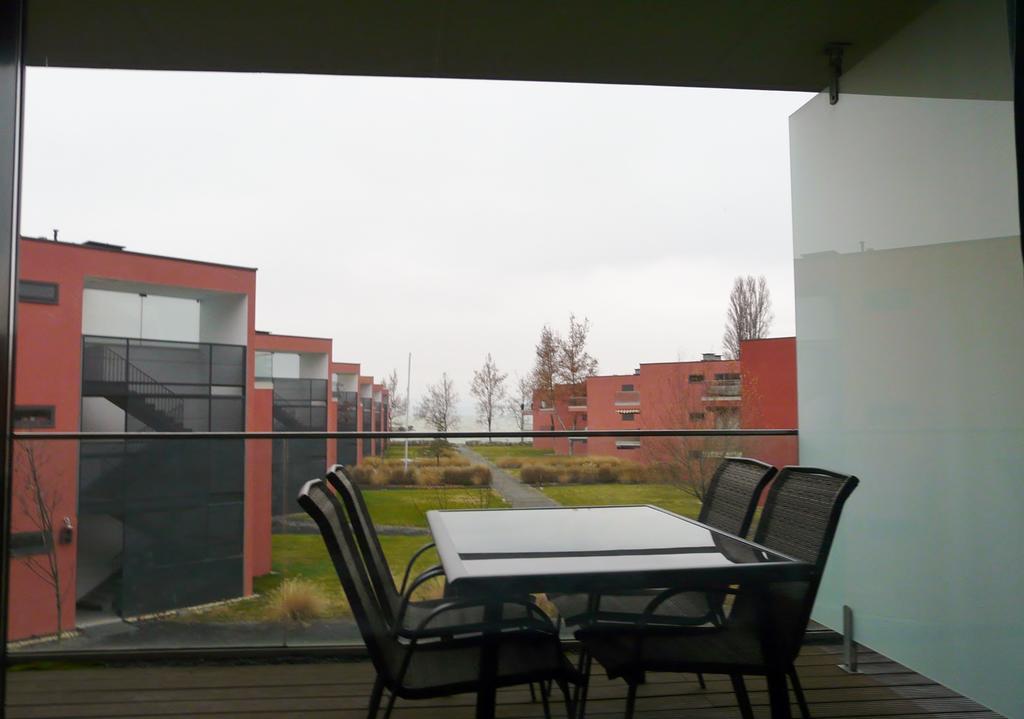 Gemini Superior Apartman & Yacht Balatonlelle Camera foto
